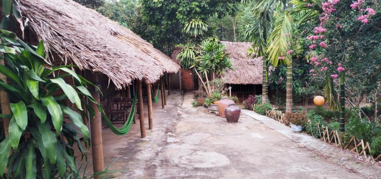 Family Homestay Ba Vi Eksteriør bilde
